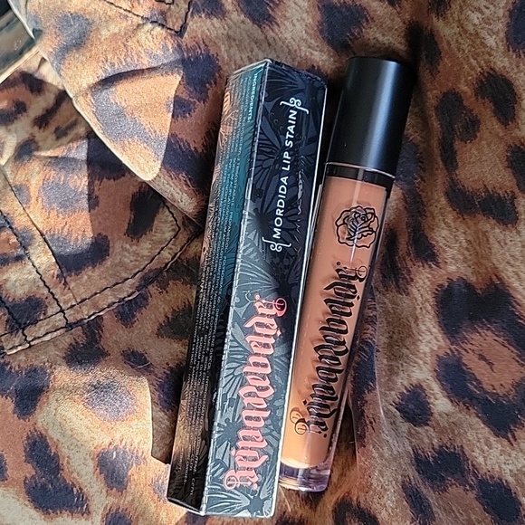 reina rebelde Makeup Mordida Lip Stain Poshmark